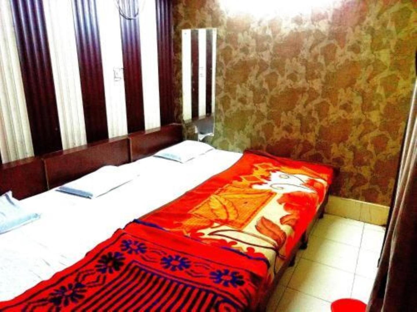 Abhiraj Guest House Mathura Exterior photo