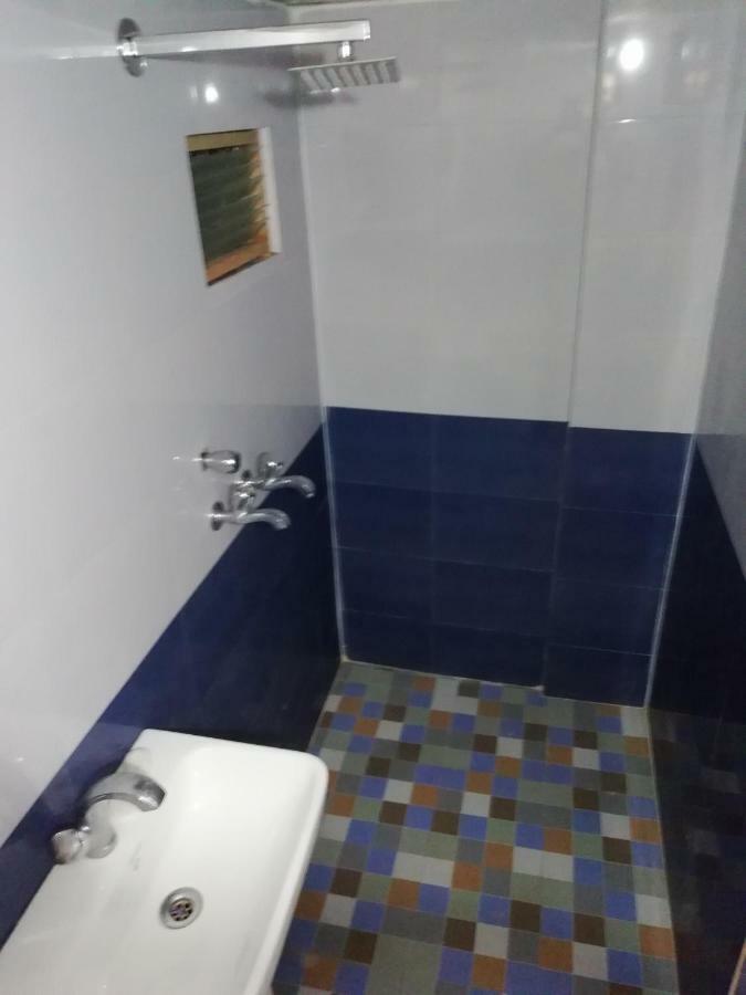 Abhiraj Guest House Mathura Exterior photo